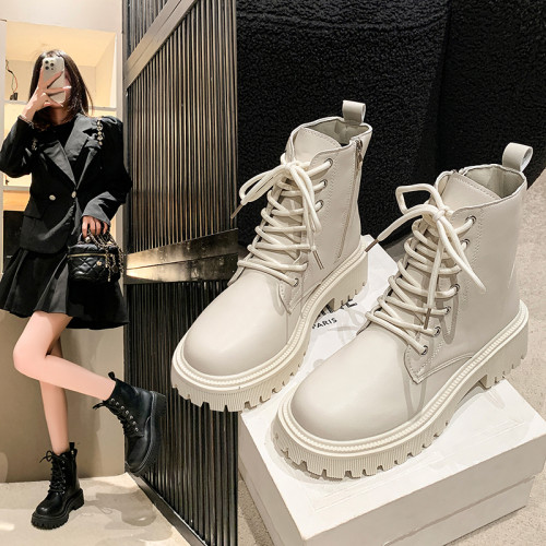 馬丁靴女2026秋冬白色靴子女英倫風厚底中筒短靴透氣女款單靴薄款 馬丁靴女2026秋冬白色靴子女英倫風厚底中筒短靴透氣女款單靴薄款