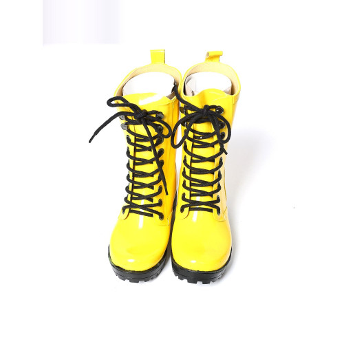 時尚英倫風雨靴亮面漆皮9孔個性個性馬丁靴中幫鞋炸街騎士女短靴