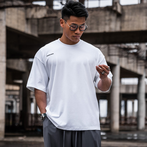 2025年夏季新款運動t恤男300斤大碼中袖百搭健身短袖寬鬆半袖衣服
