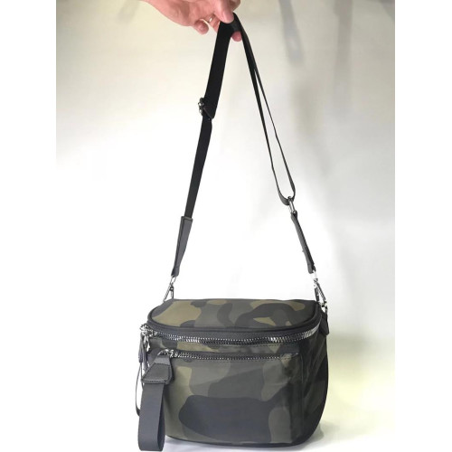 馬鞍包2025新款港風尼龍牛津布防水休閒百搭迷彩胸包單肩斜後後背包 馬鞍包2025新款港風尼龍牛津布防水休閒百搭迷彩胸包單肩斜後後背包