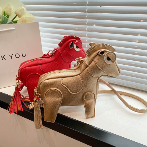 辣妹小馬包包白色城堡同款小馬公仔包包女日系單肩包高級感斜後後背包