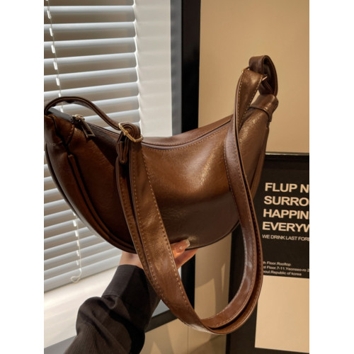 秋冬美拉德復古餃子包女2026爆款潮小衆時尚百搭高級感通勤斜後後背包