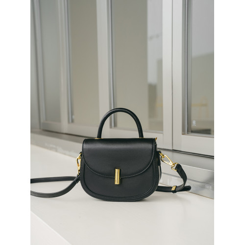 小衆設計包包女2026新款高級感復古撞色馬鞍包百搭手提單肩斜後後背包