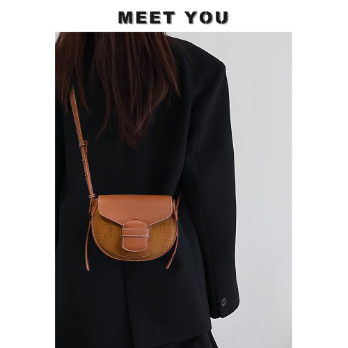 超火單肩馬鞍包包女式2025新款秋冬高級感輕奢小衆不撞款斜背小包