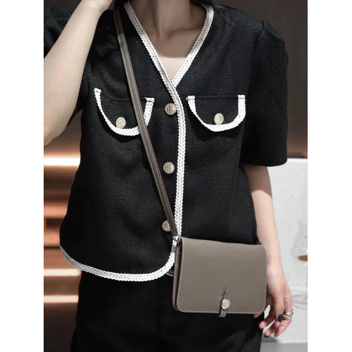 女包 2026春夏新款 簡約頭層牛皮手機包單肩斜背mini盒子包小方包