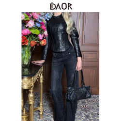 DAOR高級感牛皮辣妹機車包包女2025新款時尚鉚釘腋下包通勤單肩包