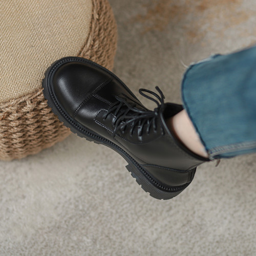 2026年新款厚底八孔馬丁靴女小個子秋英倫風內增高短靴夏季靴子潮