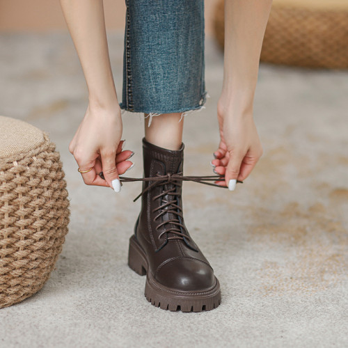 2026年新款厚底八孔馬丁靴女小個子秋英倫風內增高短靴夏季靴子潮