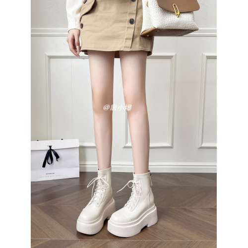 12cm馬丁靴女小個子松糕厚底靴子2025新款顯瘦內增高白色英倫短靴
