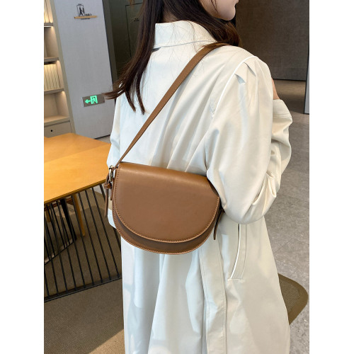 簡約質感小包包女包2023秋冬新款潮時尚高級感百搭單肩斜背馬鞍包 簡約質感小包包女包2023秋冬新款潮時尚高級感百搭單肩斜背馬鞍包