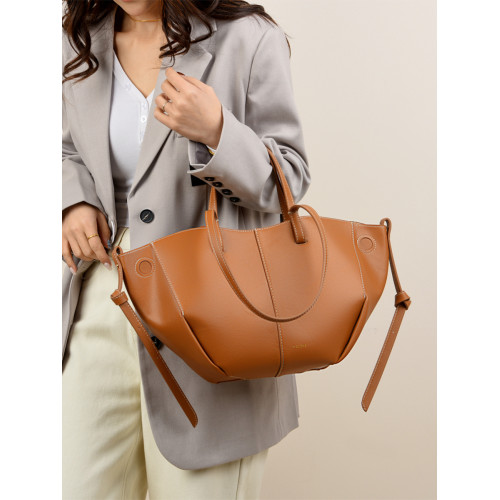 歐洲站設計師手拎包包女高級感翅膀包大容量托特包美式時髦腋下包