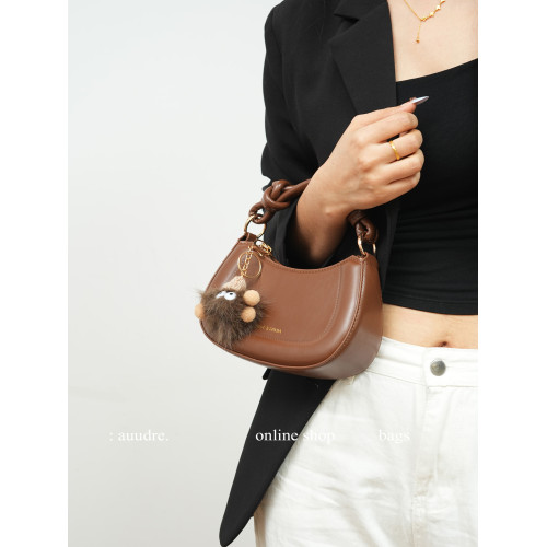 Auudre高級感洋氣小包包女2026新款春夏百搭質感斜後後背包手提小方包