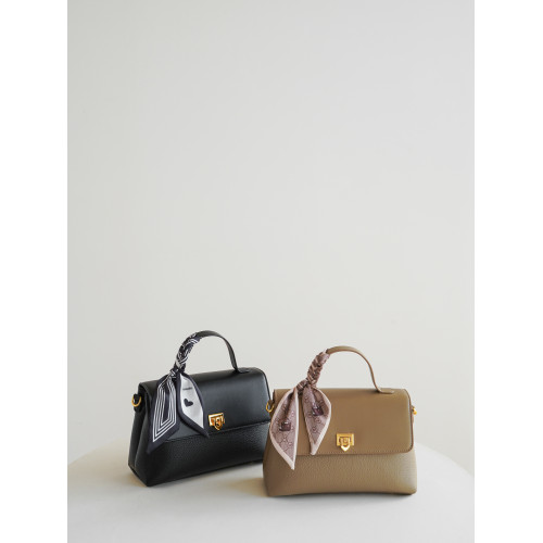 輕奢包包女2026新款復古高級質感小方包大容量手提單肩斜背媽媽包