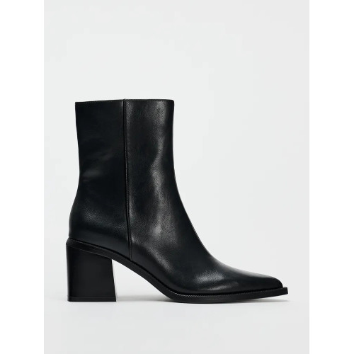 ZA黑色尖頭短靴女粗跟拉鍊高跟馬丁靴真皮短筒瘦瘦靴百搭秋冬靴子