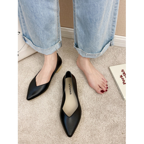 時尚女鞋尖頭低幫防水雨鞋防滑仿皮膠鞋女生上班通勤雨天淺口水鞋