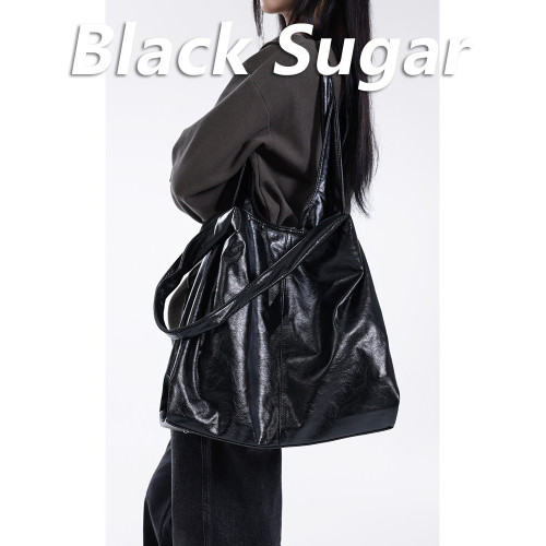 BlackSugar 巴士極簡軟軟大容量單肩腋下包小衆流浪風托特包