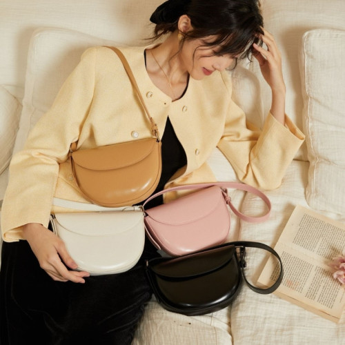 2026新款真皮女包馬鞍牛皮馬鞍包單肩斜後後背包女包時尚腋下女小方包