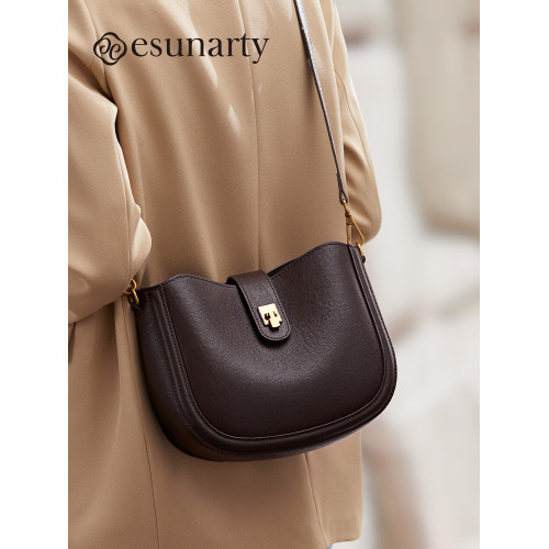 真皮馬鞍包包女2026新款時尚百搭洋氣高級感簡約通勤單肩斜背小包