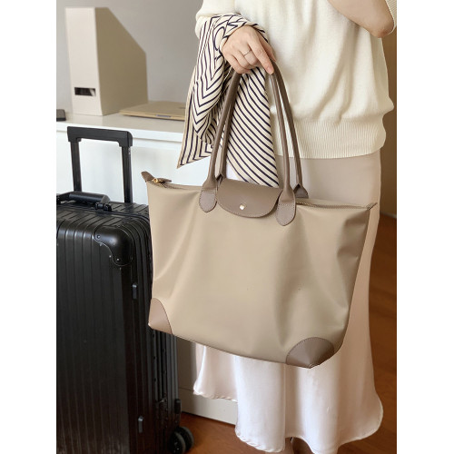 CENGE尼龍布拼牛皮大容量托特包電腦通勤包手提女包旅行包餃子包