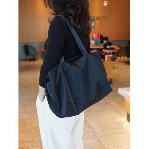 包包女2026新款輕便松弛感單肩懶人通勤包手提購物包袋多口袋大包