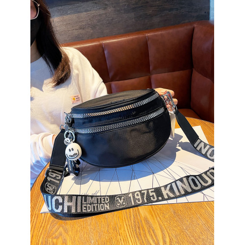 輕便防水牛津布斜後後背包2026新款韓系小衆百搭運動風馬鞍包流行女包