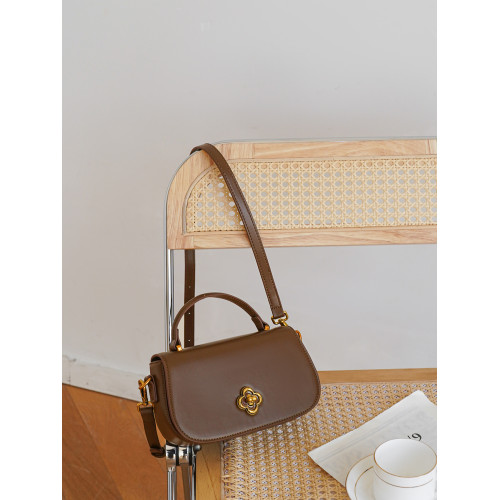 小衆設計包包女2025新款斜後後背包高級感手拎小包時尚百搭單肩腋下包