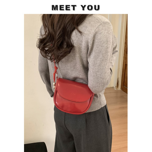 超火精緻迷你馬鞍包包女士2026新款高級感輕奢小衆通勤斜後後背包女包 超火精緻迷你馬鞍包包女士2026新款高級感輕奢小衆通勤斜後後背包女包