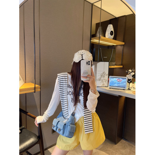 今年流行復古牛仔時髦腋下包女2025新款機車包休閒百搭單肩斜後後背包