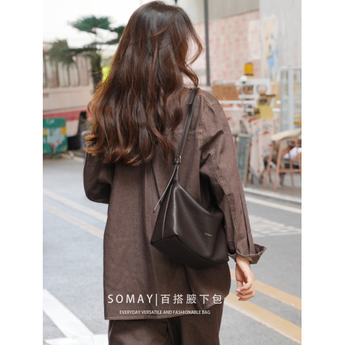 腋下包包女士2026新款春夏百搭單肩斜後後背包小衆通勤大容量hobo女包