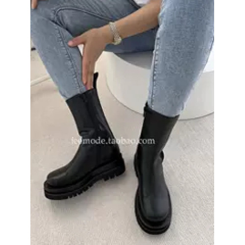 小池在首爾韓版潮鞋顯瘦厚底側拉鍊彈力菸筒靴切爾西靴短靴子女 小池在首爾韓版潮鞋顯瘦厚底側拉鍊彈力菸筒靴切爾西靴短靴子女