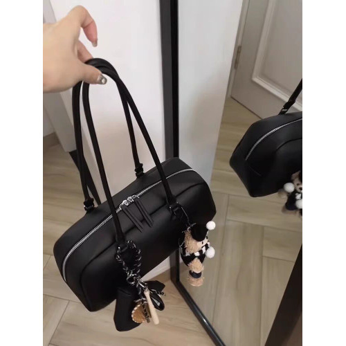 真皮大容量托特包包女2026新款高級感通勤手提單肩保齡球波士頓包 真皮大容量托特包包女2026新款高級感通勤手提單肩保齡球波士頓包