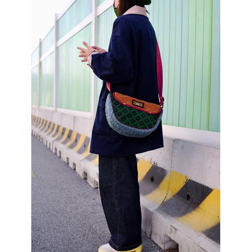 housedesign原創毛絨秋冬單肩包小衆設計撞色復古斜背手提毛毛包