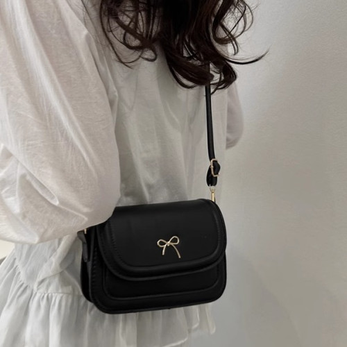 高級感洋氣女式包包2026新款潮百搭單肩包斜後後背包韓國小衆包馬鞍包 高級感洋氣女式包包2026新款潮百搭單肩包斜後後背包韓國小衆包馬鞍包