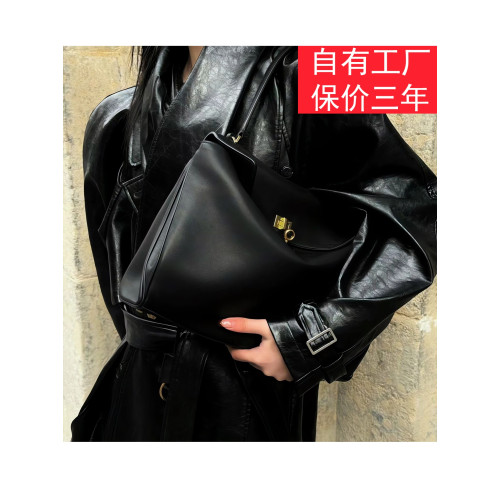 真皮女包2026新款時尚腋下包休閒百搭大容量黑色包包手提單肩斜背