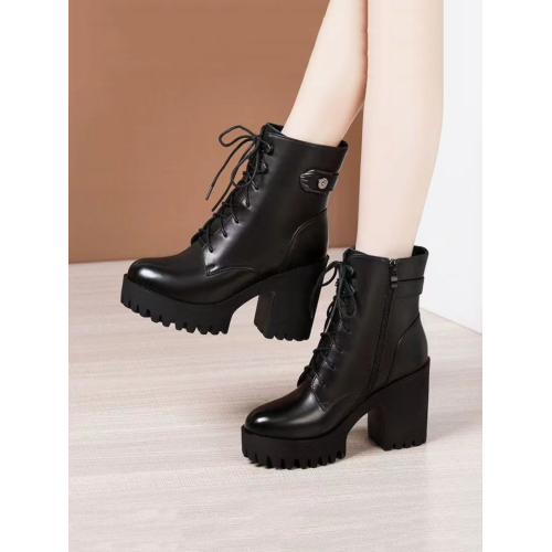 品牌高跟粗跟馬丁鞋女2026秋季新款軟皮厚底防水台增高顯瘦短靴女 品牌高跟粗跟馬丁鞋女2026秋季新款軟皮厚底防水台增高顯瘦短靴女