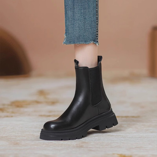 美拉德靴子英倫風棕色短靴女2026新款春秋切爾西菸筒靴厚底馬丁靴 美拉德靴子英倫風棕色短靴女2026新款春秋切爾西菸筒靴厚底馬丁靴