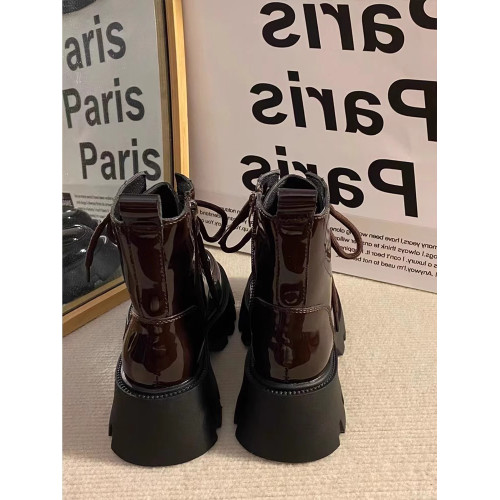 英倫風馬丁靴女2026新款秋冬季短筒單靴短靴復古厚底亮面粗跟靴子 英倫風馬丁靴女2026新款秋冬季短筒單靴短靴復古厚底亮面粗跟靴子