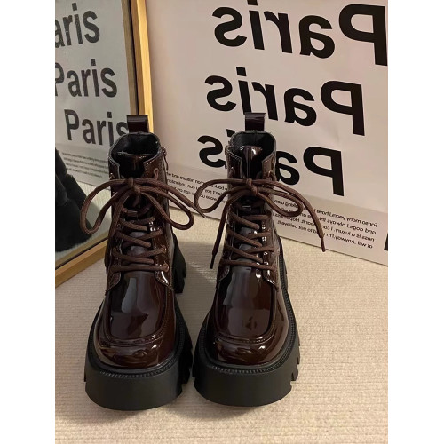 英倫風馬丁靴女2026新款秋冬季短筒單靴短靴復古厚底亮面粗跟靴子 英倫風馬丁靴女2026新款秋冬季短筒單靴短靴復古厚底亮面粗跟靴子