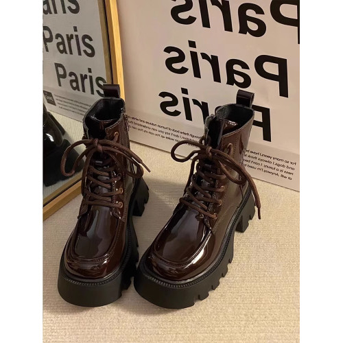 英倫風馬丁靴女2026新款秋冬季短筒單靴短靴復古厚底亮面粗跟靴子 英倫風馬丁靴女2026新款秋冬季短筒單靴短靴復古厚底亮面粗跟靴子