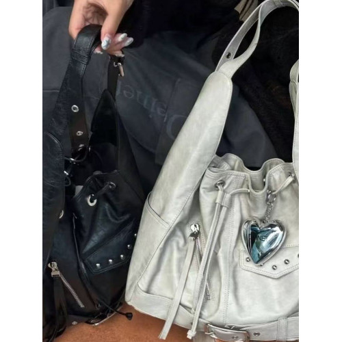 Deinet 韓國小衆2025新款Y2K辣妹抽繩鉚釘大容量單肩斜背托特包女 Deinet 韓國小衆2025新款Y2K辣妹抽繩鉚釘大容量單肩斜背托特包女