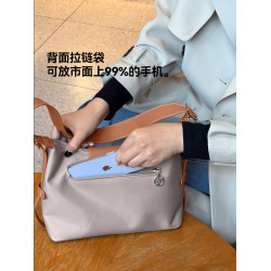 音樂家新款輕便上班雜物單肩包女士日常通勤包百搭簡約hobo包尼龍