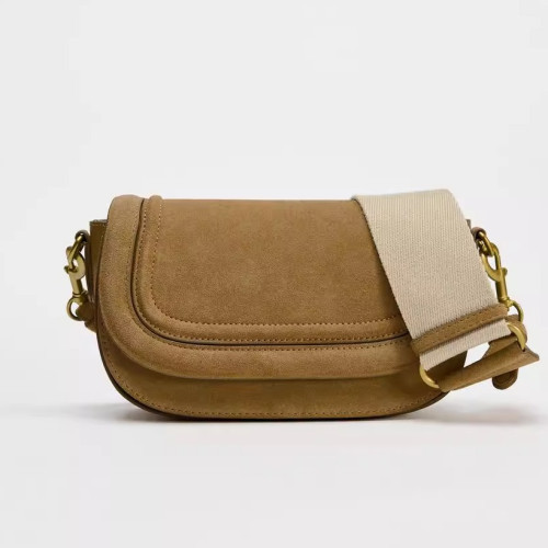 ZR家2025夏季新品女包深棕色馬鞍包繙蓋單肩包休閒時尚絨面斜後後背包