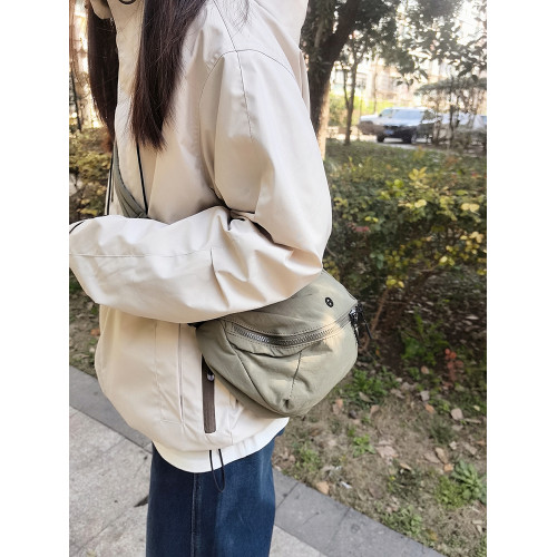 新款進口超輕防水牛津布包包女百搭單肩斜後後背包尼龍輕便實用馬鞍包 新款進口超輕防水牛津布包包女百搭單肩斜後後背包尼龍輕便實用馬鞍包