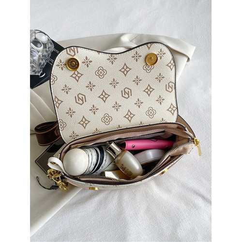 高級感復古馬鞍包包女2025新款時尚寬帶斜背小包印花鏈條單肩女包 高級感復古馬鞍包包女2025新款時尚寬帶斜背小包印花鏈條單肩女包