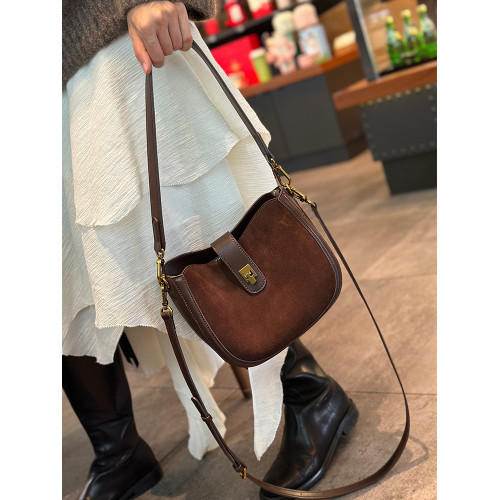 真皮馬鞍包女2024新款高級感牛皮半圓包洋氣單肩斜後後背包時尚小包包 真皮馬鞍包女2024新款高級感牛皮半圓包洋氣單肩斜後後背包時尚小包包