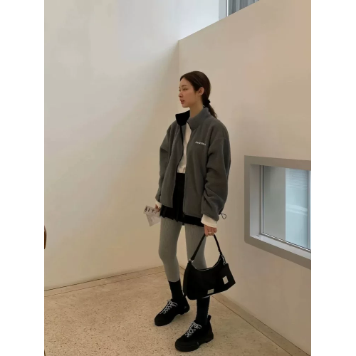 車靜媛同款包包2026新款休閒百搭金屬小標百搭腋下包單肩手提包女 車靜媛同款包包2026新款休閒百搭金屬小標百搭腋下包單肩手提包女