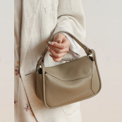 包包2025新款斜背女包時尚幾何包牛皮小衆枕頭包單肩休閒腋下