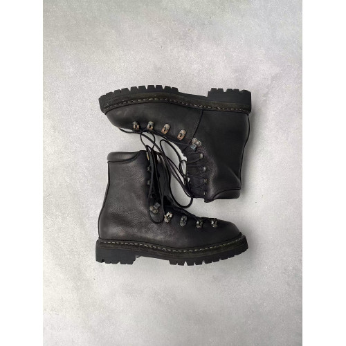 黑色金屬釦前系帶短筒靴男女同款圓頭厚底休閒登山靴做舊馬丁靴子