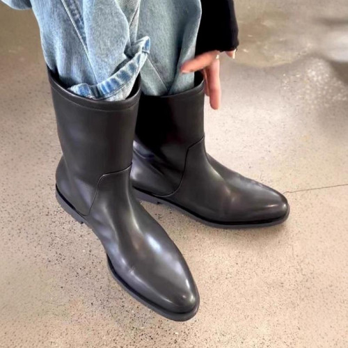 尖頭極簡牛皮平底中筒靴真皮秋冬新款套筒機車靴馬丁靴百搭短靴女 尖頭極簡牛皮平底中筒靴真皮秋冬新款套筒機車靴馬丁靴百搭短靴女