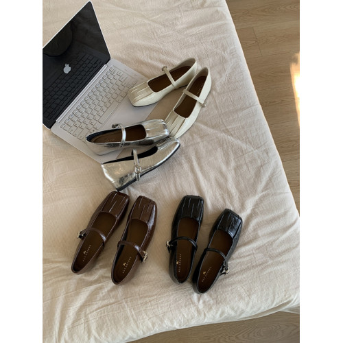 可甜可欲~內增高瑪麗珍女鞋2025春天新款復古褶皺一字釦方頭單鞋